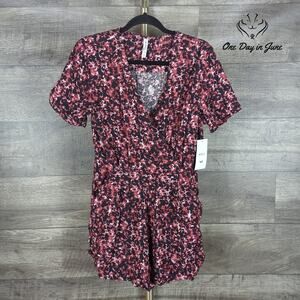 RVCA V Neck Romper Size L